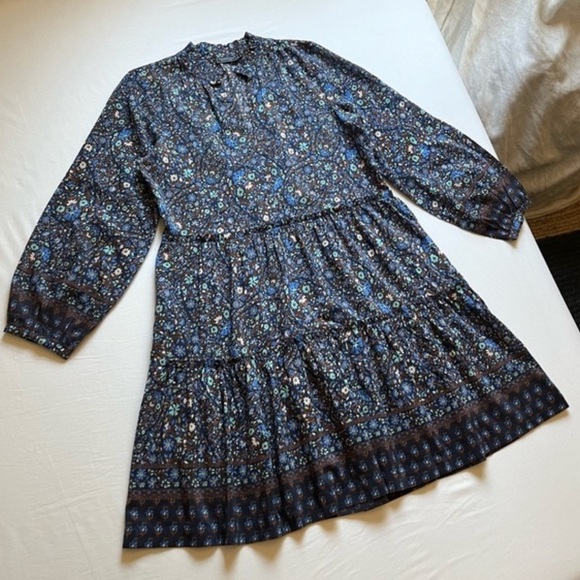 NWT Vineyard Vines Fenwick Paisley Tiered Dress Medium - Picture 1 of 6